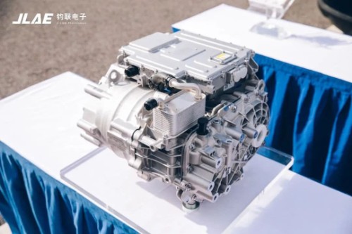 生產(chǎn)基地投產(chǎn) 產(chǎn)品批量下線 SiC“上車”，鈞聯(lián)電子“大動(dòng)作”